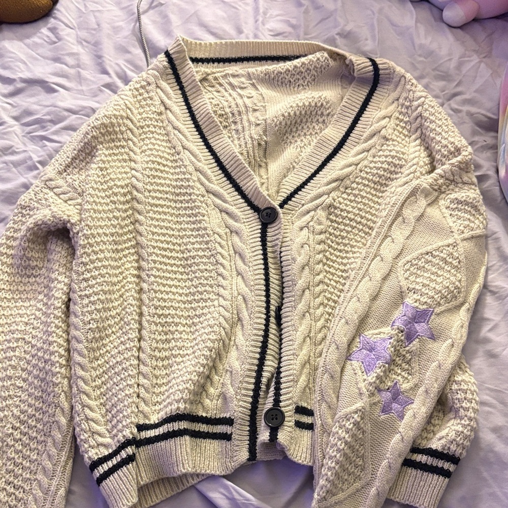 Cream Cable Knit Cardigan with Star Accents